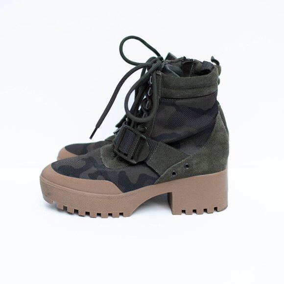 Steve Madden Nayra Camo Platform Boots Sz 6M Lace-Up Lug Sole Combat Style - Picture 3 of 13